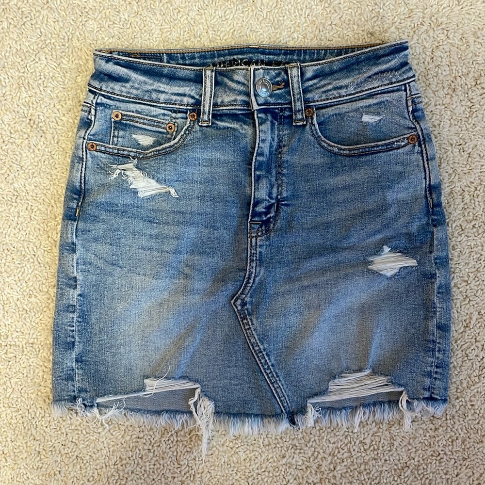 American Eagle Denim Skirt Light Blue Wash Size 2 Long